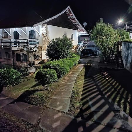 Appartamento Nathalie Quartos Pernoites Simples Campos do Jordão Esterno foto