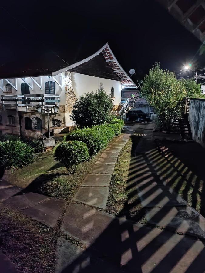 Appartamento Nathalie Quartos Pernoites Simples Campos do Jordão Esterno foto